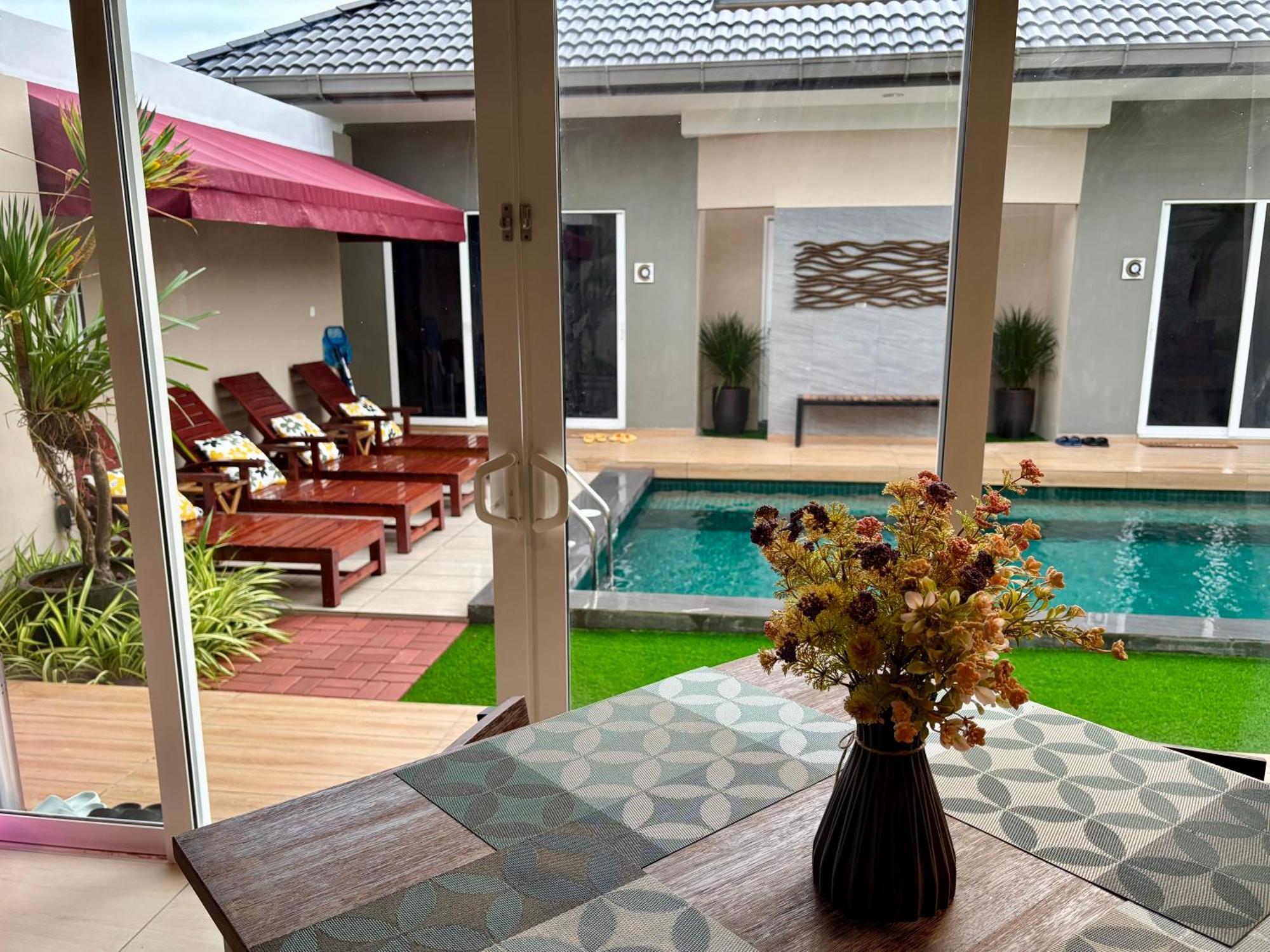 The Paddy Field - Private Pool Villas Pantai Cenang  Exterior photo